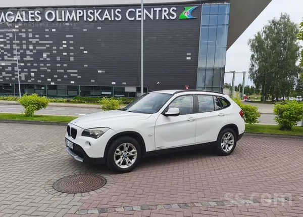 BMW X-drive 4x4 Laba tehniskā un vizuālā stāvoklī. Pik