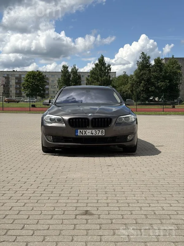 BMW Pārdodu, ietilpīgu un dinamisku BMW 535d xDrive (F