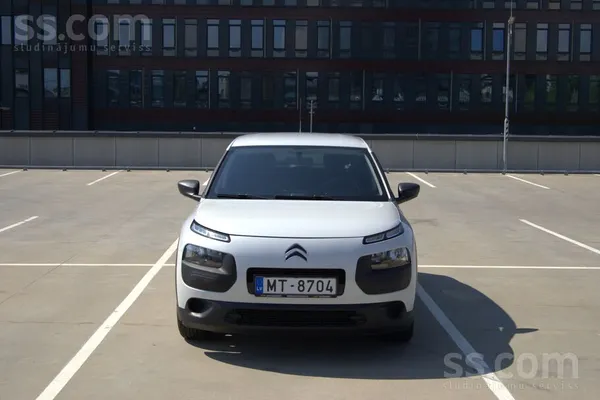 Citroen Pārdodu Citroën C4 Cactus labā tehniskā stāvoklī. 