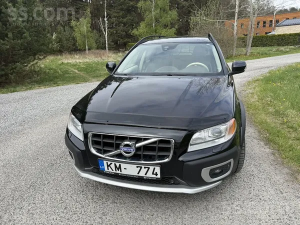 Volvo Īpašnieks pārdod Volvo Xc70 2013. gada izlaiduma a