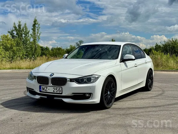 BMW BMW 320D, F30 Luxury line