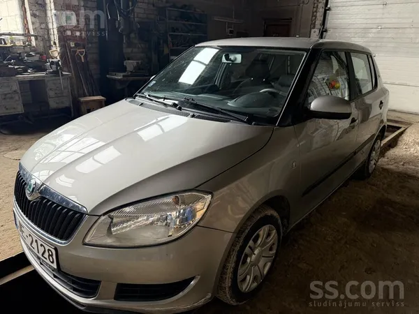 Skoda Pārdod Škoda Fabia, cena norādīta ar Pvn. ...