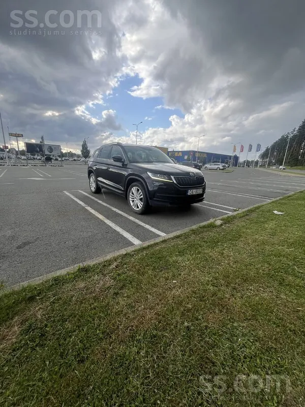 2.0 tdi 140kw (190zs), 4x4, 7-vietīgs. 
Aprīkojums:
-Led priekšējie un aiz
