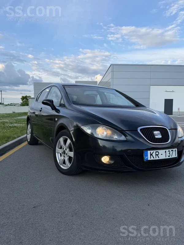 Seat В продаже Seat Leon 2006 года выпуска.