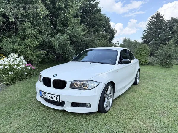 BMW Pārdodu BMW 120d 2.0D 130 kW, 2008. gada. 