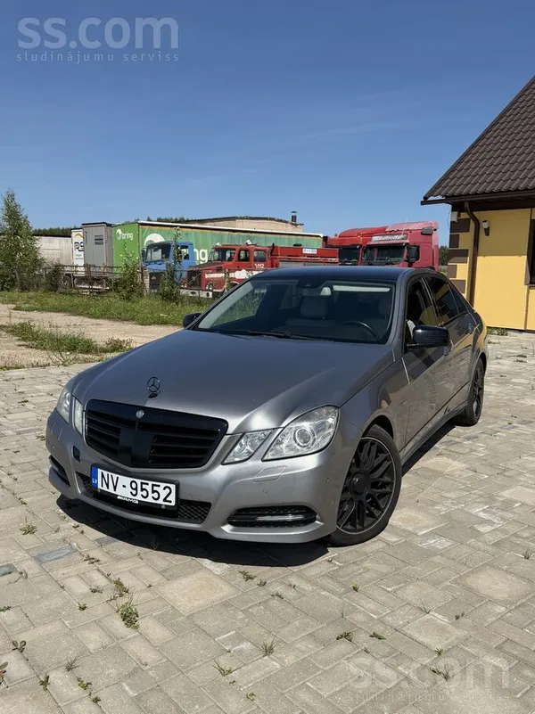 Mercedes Pārdošanā Mercedes-Benz E350 Cdi, 2010. gada izlai