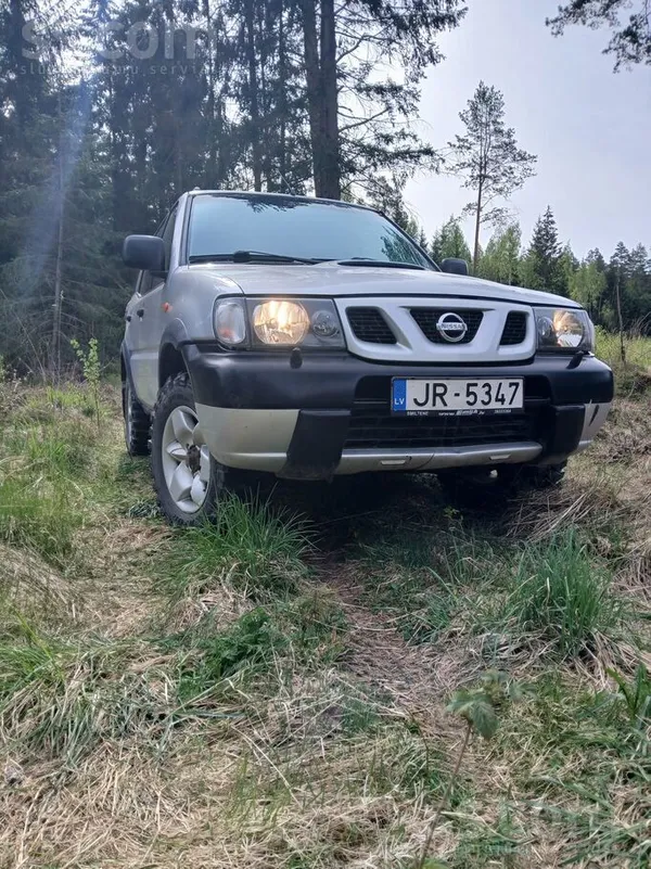 Īpašnieks pārdod auto labā stāvoklī, 
Uzstādīta gumija ar ļoti labu ejamību