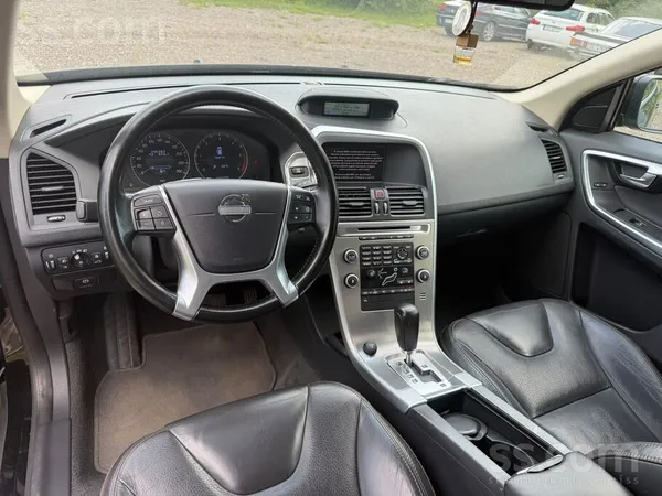 Volvo Pirkta Latvijā, pārskatāms nobraukums un pilna ser