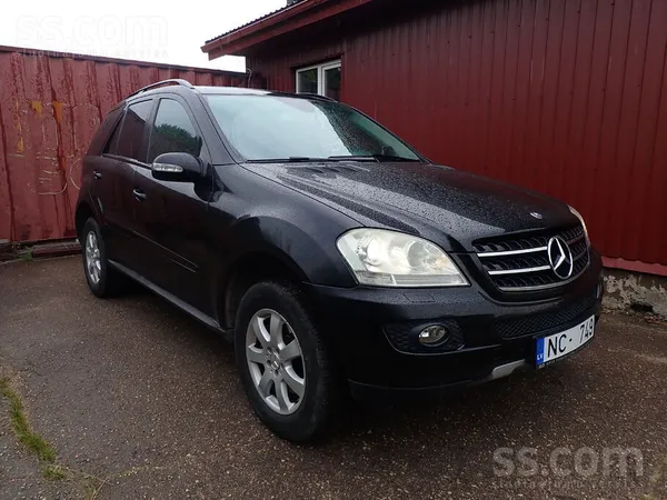 Mercedes Benz ML 3.0Td, 

Automašīna ir Ļoti labā tehniskā un vizuālā stāv