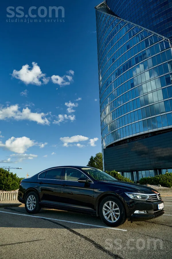 Volkswagen Продается живой Volkswagen Passat B8, 1.4 Tsi, Blu