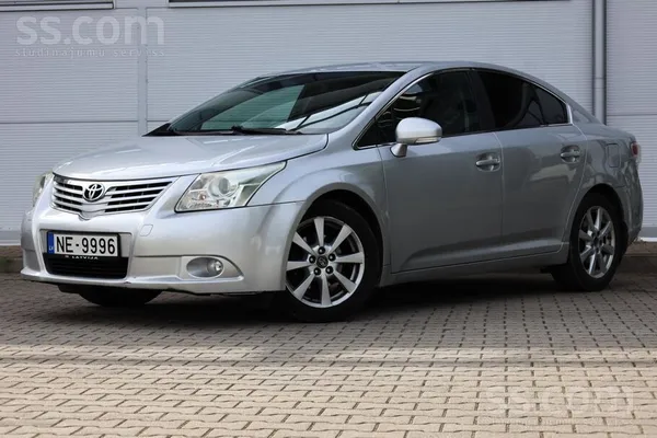 Toyota 2.0d Manuāls, klimatkontrole, kruīzkontrole, multi