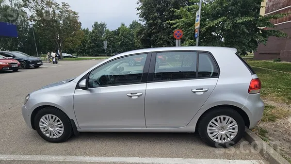 Volkswagen VW Golf VI 1.6 Tdi Teicams un ekonomisks auto no v