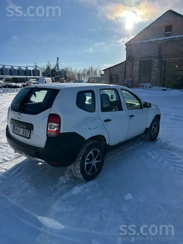 Dacia Dacia Duster 1.6 B/g manuālā Pārnesumkārba. 