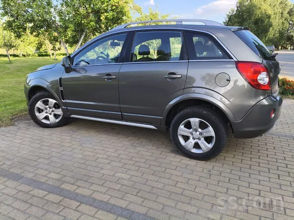 Opel Pardot Opel Antara. Laba vizuala un tehniska stavo