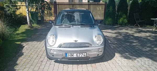 Mini ar diezgan ertiem adas sedekliem un ir laba tehniska stavokli. Ipasuma sis braucamais ir bijis 3 gadus un 2 skates no tr ...