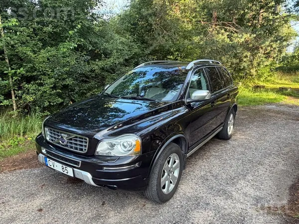 Volvo Xc90 2.4 D5 facelift Summum automāts Awd, 147kw 200zs. Ievesta no Nīde