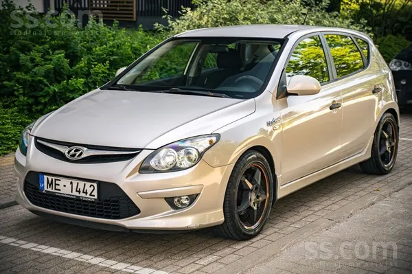 Hyundai Pārdod Hyundai I30 1.4 benzīns, 80, 2kw, manuālā Ā