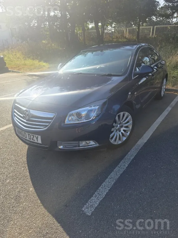 Opel Anglis Vauxhall Insignia 2 litru dīzelis, augstākā