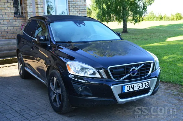 Volvo Pārdod Volvo Xc60, Awd, 2.4D, D5, 136kW, 5 cilindr