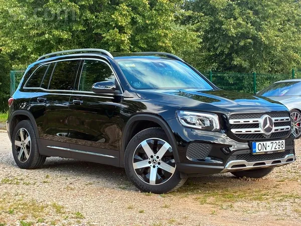 Pārdod Mercedes Glb 220, 2.0D - 140 kw -190 zs, 7 vietas. 

Tikko ievesta