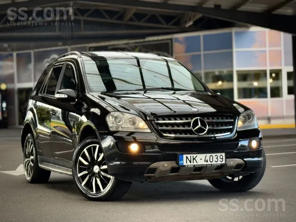 Mercedes Mercedes Ml320, dizelis, melns uz melnas adas. 
