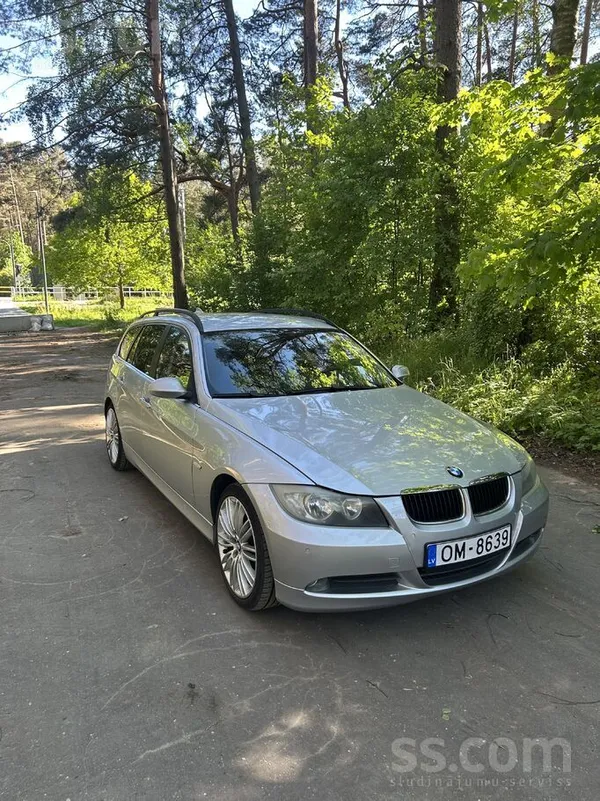 BMW Pārdodu savu uzticamo auto. Manā īpašumā un Latvij