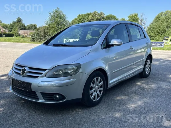 Volkswagen Volkswagen Golf Plus ar uzticamo 1.6 benzīna dzinē