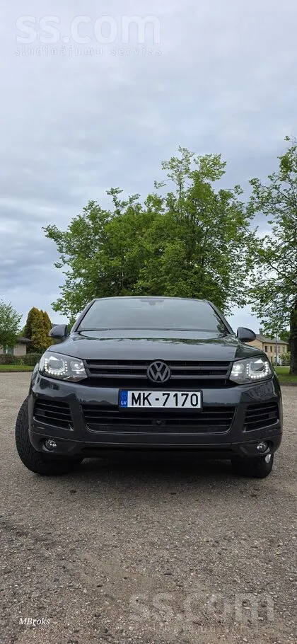 Volkswagen 360 grādu kameras. 252Hp (185kW), 530 Nm. Bixenon.