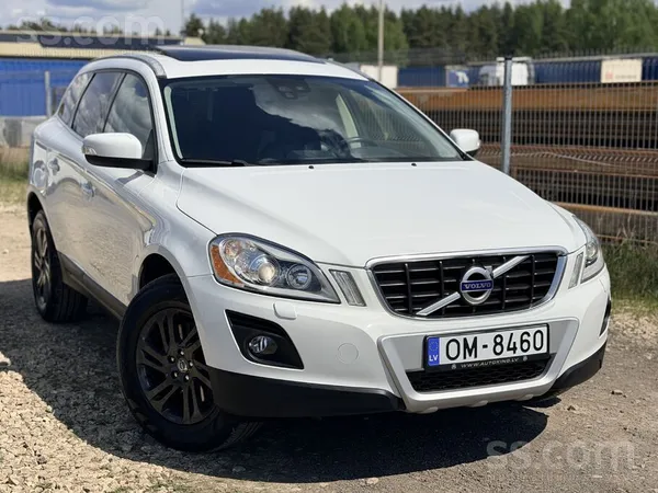 Volvo Tikko ievests Volvo Xc60 Summum 2.4D5 151kw-205z. 