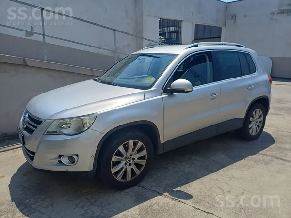 Volkswagen 4x4 Automats Auto ir ceļā no Italijas, viens saimn