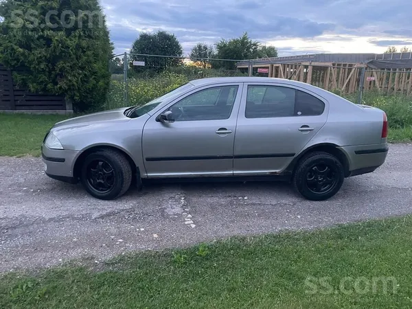Skoda Pārdodu Škoda octavia 1.9tdi manuāli. Iet labi, ti