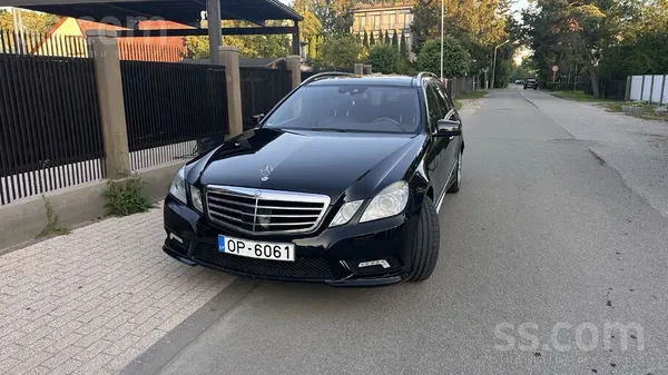 Mercedes E350, 195 Kw, Amg Mercedes-Benz Ļoti labā stāvoklī