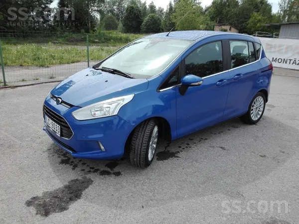 Ford Auto labā tehniskā un vizuālā stāvoklī, ekonomisks