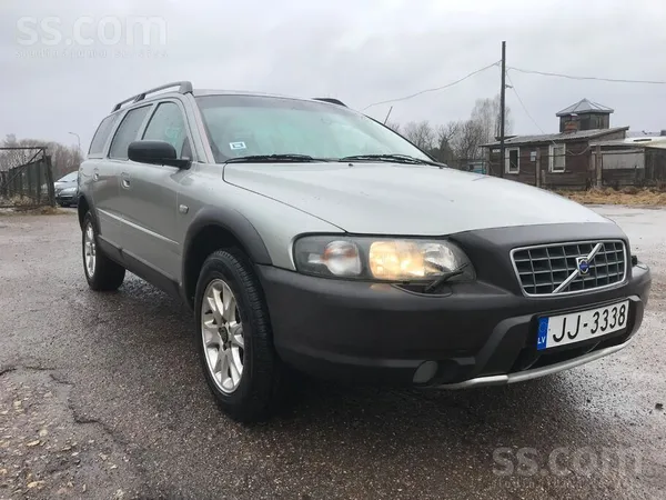 Volvo Pārdodu labu volvo xc70 p2 platformā, ir protams g