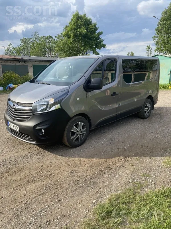 Opel Продаю Opel Vivaro 1.6 turbo 85 kw, в хорошем сост
