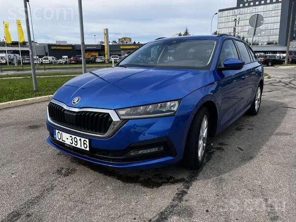 Skoda Auto laba vizuālā un tehniskā stāvoklī. Skaista kr