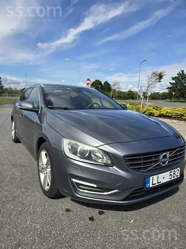 Volvo Ekanomisks, jaudīgs un vienkārši labs autiņš. Ja i