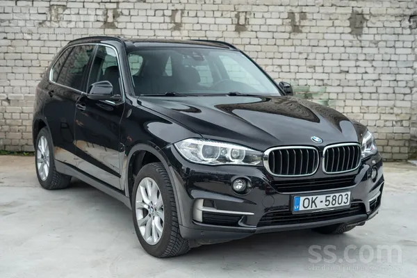 BMW No Beļģijas BMW X5 Xdrive30D 3.0 dīzelis 190 kW. T