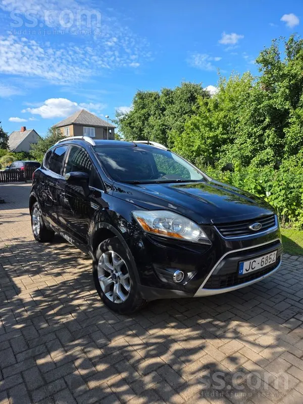Ford Pārdod ford kugu , labā stāvoklī, izcils ikdienas 