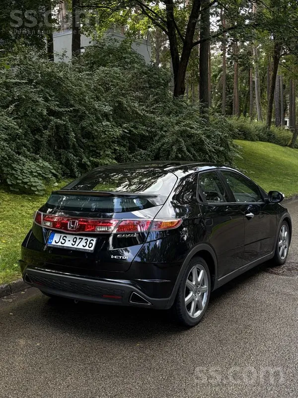 Honda Pārdodu 2006. gada Honda Civic 2.2 I-Ctdi dīzeli. 