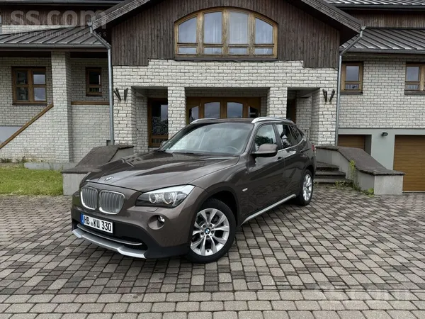 BMW Pārdodu tikko ievestu BMW X1 X-Drive 2.0dīzelis (1