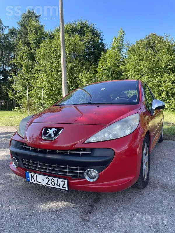 Peugeot Pārdodu Peugeot 207, 2008. gada izlaiduma. Jauns a