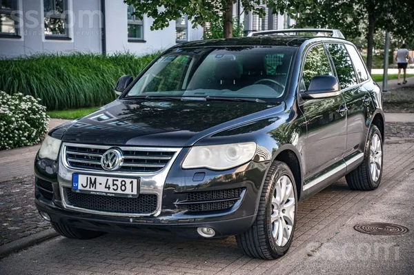 Volkswagen Pārdod VW Touareg 3.0 dīzelis, 4x4, Facelift, auto