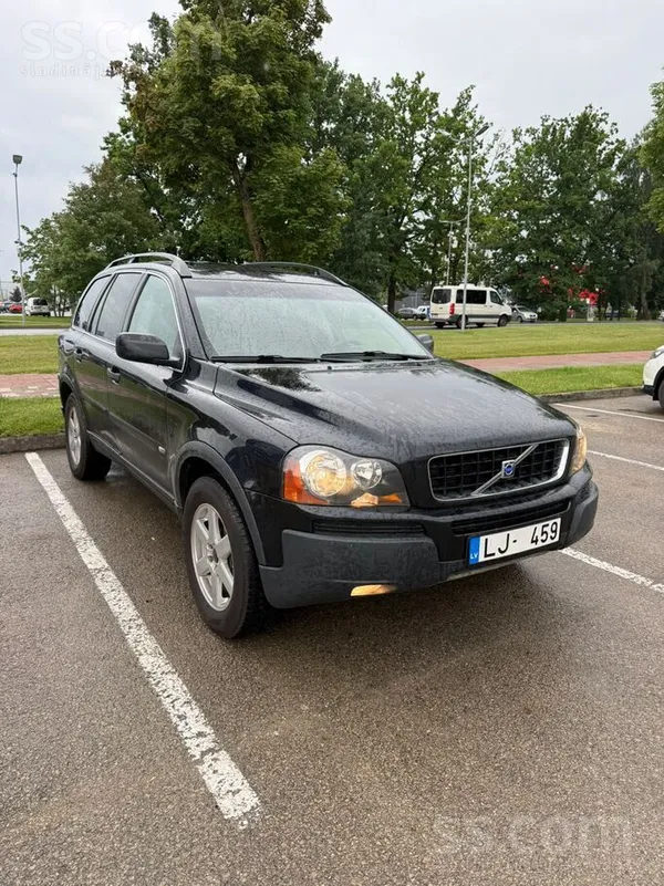 Volvo Pārdodu volvo xc90 2.4d 120kw 4x4 7 sēdvietas