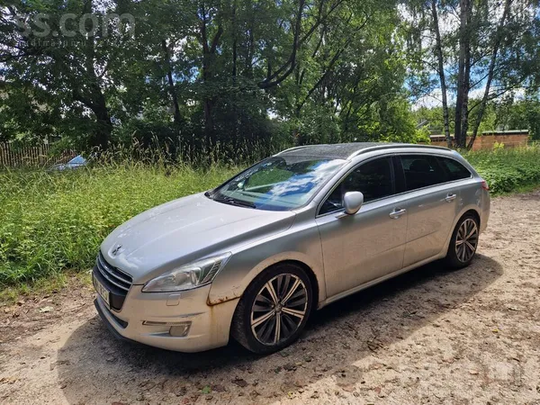 Peugeot TA lidz 19.01.2027. Ir vizuali defekti, rusa. 