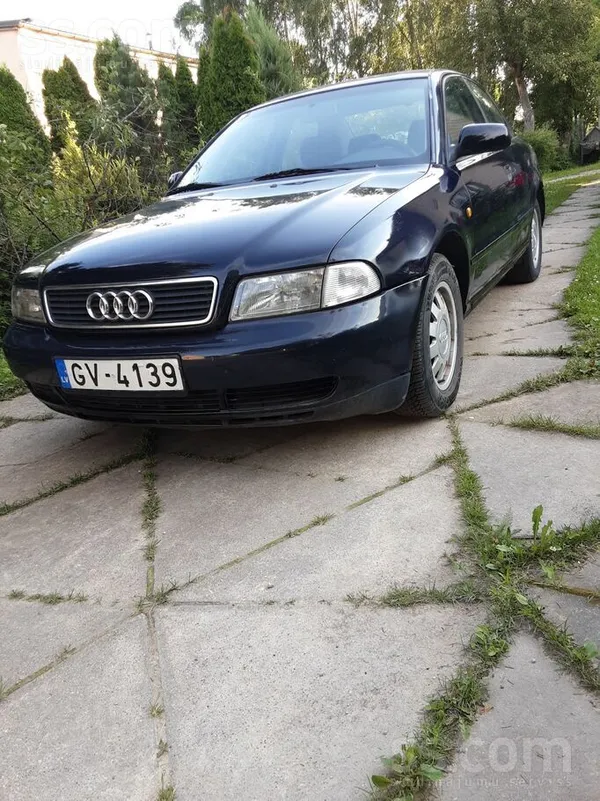 Audi Masina labā kārtība. Kondicionieris ari darbojas