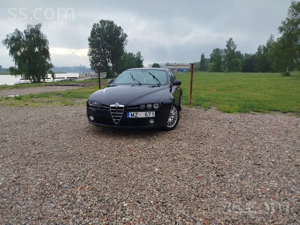 Alfa-Romeo Alfa Romeo 2.4jtd ar nedaudz lielāku jaudu 255 hor