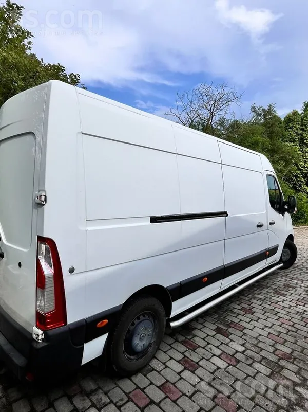 Renault Tiek pārdots labi kopts auto, kas atbilst savam no