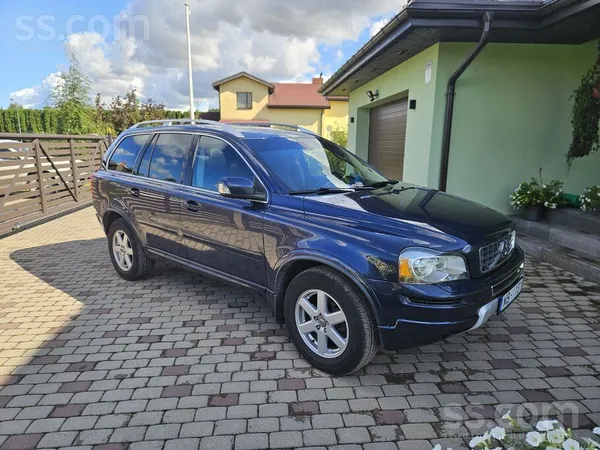 Volvo Auto ir ļoti labā tehniskā un vizuālā stāvoklī, vi
