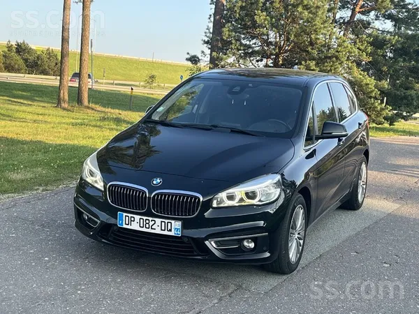 BMW 218d Active Tourer 2.0d (110 kW), B47, 8-pakāpju automāts. 

Ļoti labā
